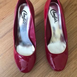 Red Pumps
